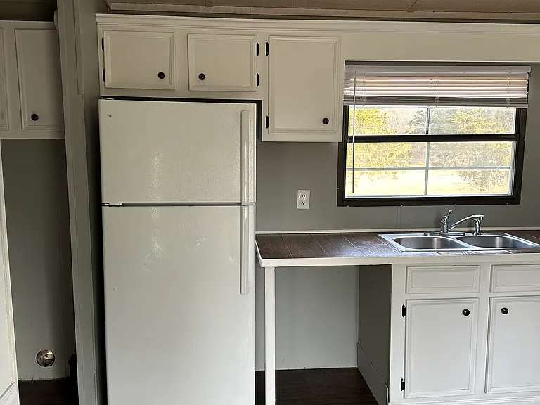 171 Kelly Rd — Photo 14