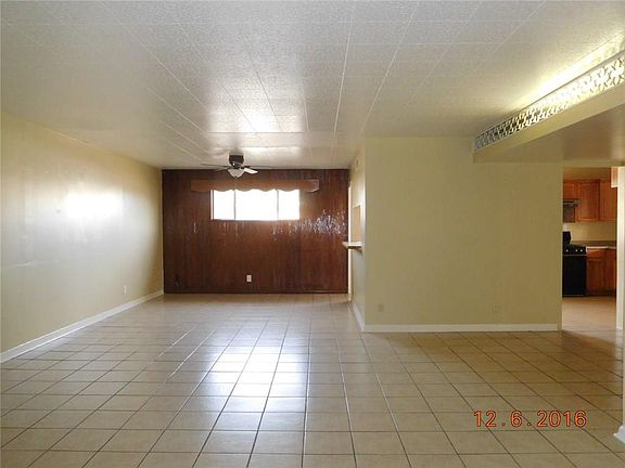 5th image of 4529 Leeds Ave