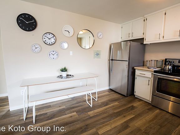 3rd image of 263 N Chorro St APT 1