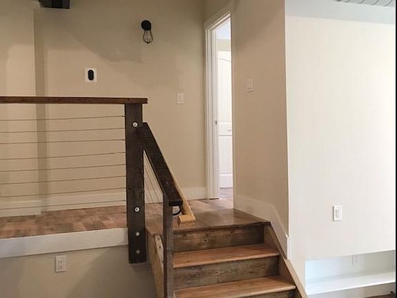 4th image of 2315 Park Ave APT 2B
