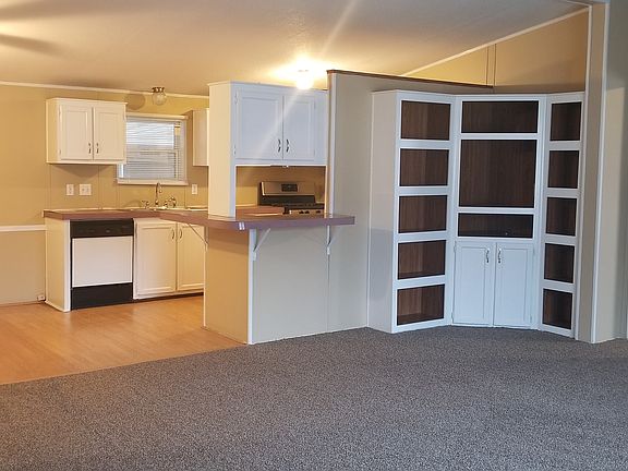 2nd image of 8128 N Dockside Dr #872