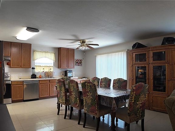 3rd image of 3908 Redbird Ave