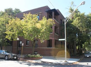 541 W Dickens Ave APT 2W, Chicago, IL 60614