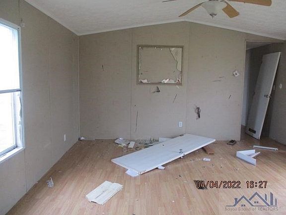 3rd image of 105 Cumberland Dr #1