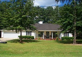 5th image of 104 Pinehurst Dr