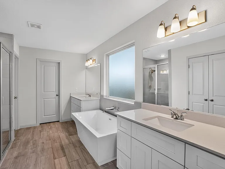 105 Greenway Dr — Photo 11