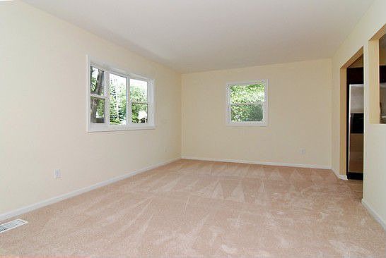 4th image of 18179 W Valley Dr