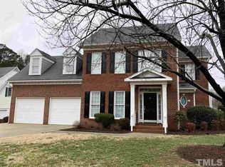 100 Selly Manor Ct, Cary, NC 27518