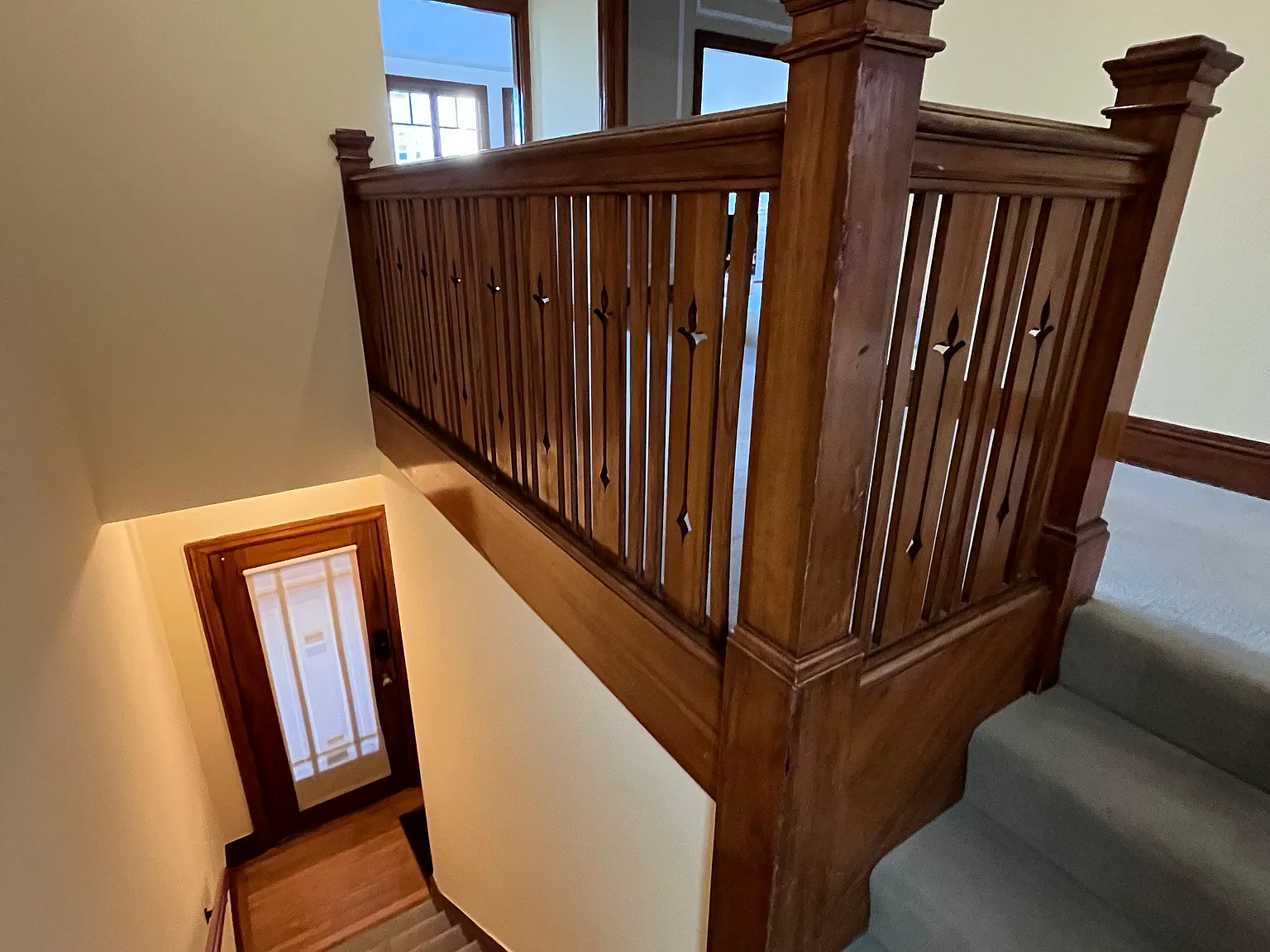2 bed, 1400 sqft, $7,700 — Photo 3