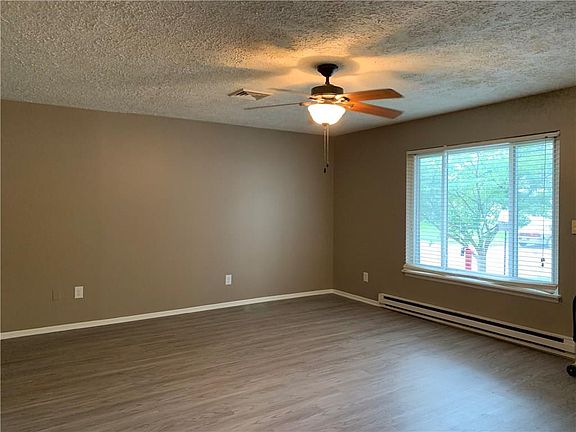 3rd image of 1509 Geri Dr