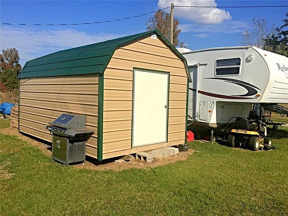 3rd image of 1337 County Road 3150
