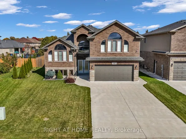 43 Peachtree Ln, Chatham Kent, ON N7L 0B3