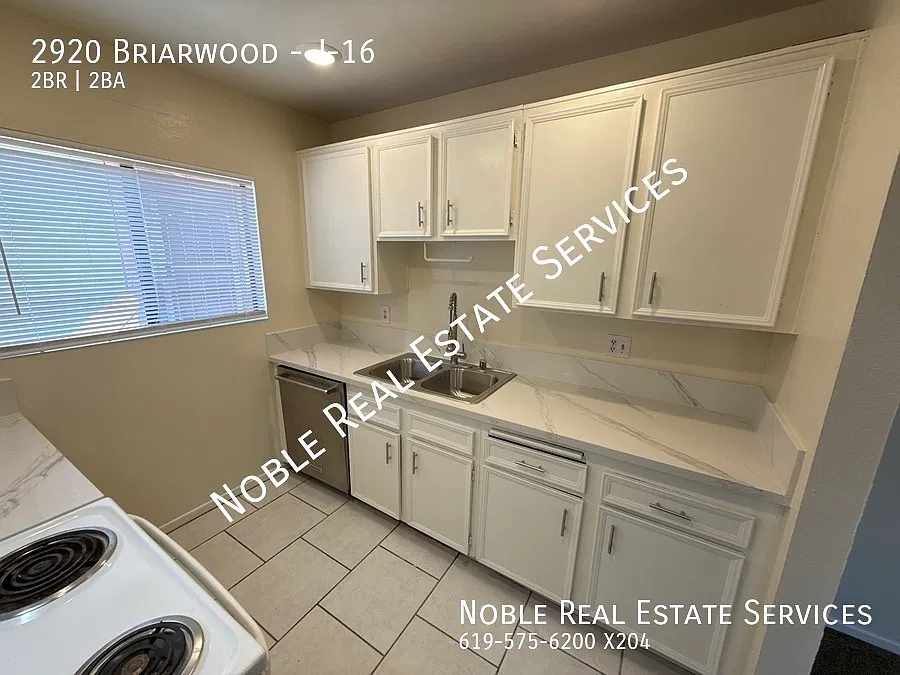 2 bed, 1.5 bath, 924 sqft, $2,395 — Photo 3
