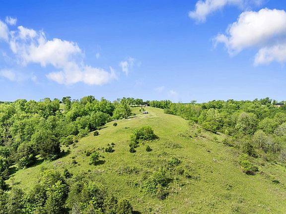 3rd image of 2771 Baker Ridge Rd