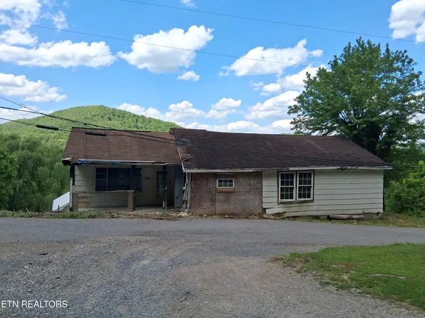 1732 Branam Hill Rd, Jellico, TN 37762