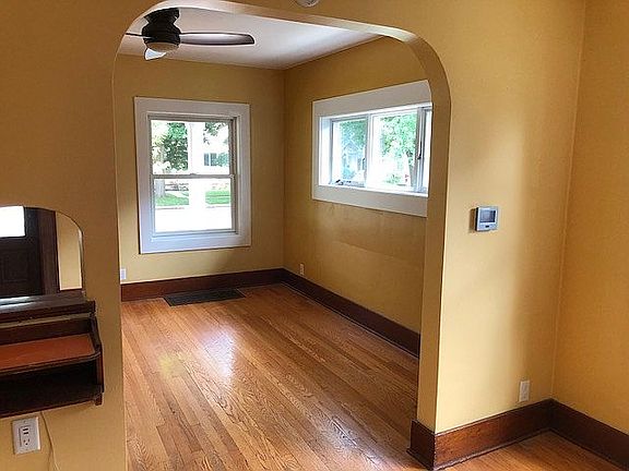 5th image of 130 S Elmwood Ave