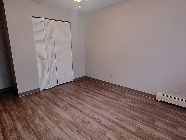 525 Plum St #8 — Photo 7