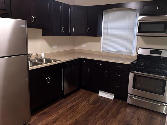2nd image of 344 N Elmwood Ave