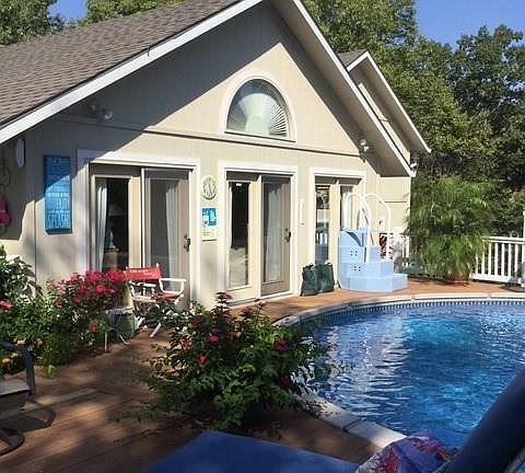 4th image of 7725 Woodland Dr