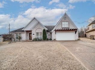 9049 W Suttersmill Cv, Cordova, TN 38016