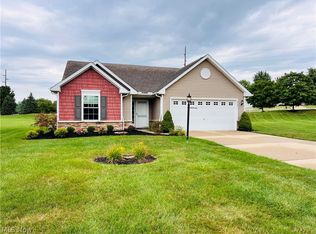 2989 Island Creek Dr, Medina, OH 44256