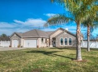 973 River Bend Rd, Redding, CA 96003