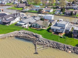 19060 Peninsula St, Lakeshore, ON N0P 2L0