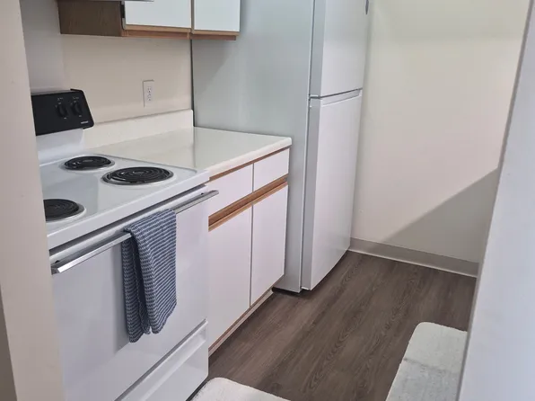 1801 Raleigh Ave, Lapeer, MI