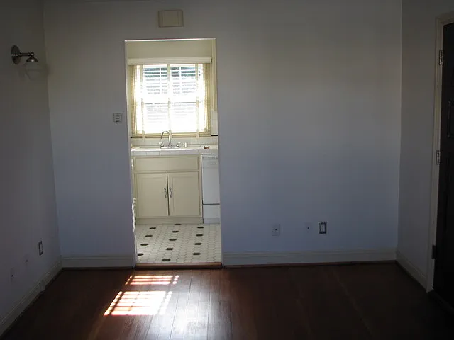 408 Sapphire St #B — Photo 7