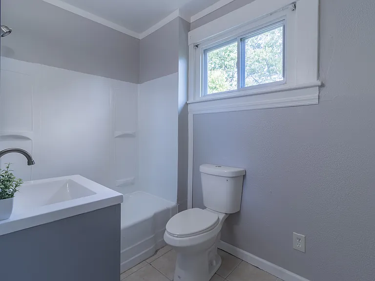 4016 Vinceton St — Photo 13