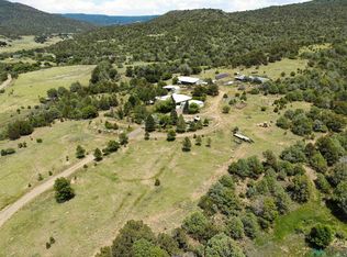 39 Rancho Ln, Raton, NM 87740
