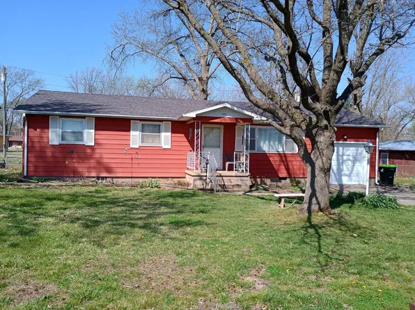 1702 S Witt Dr, El Dorado Springs, MO 64744