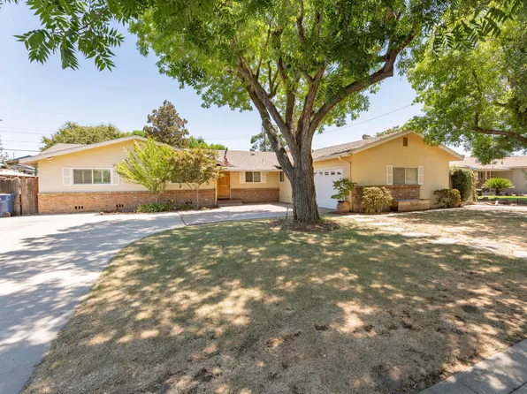 800 N Terrace Park Street, Tulare, CA 93274