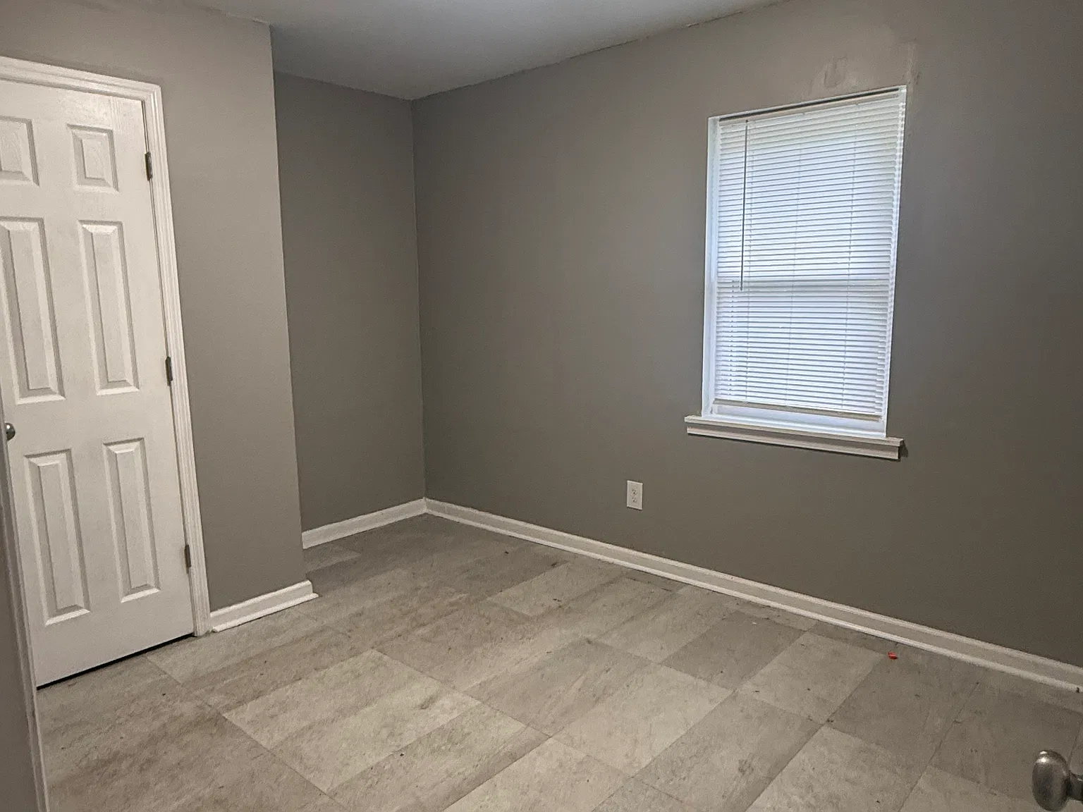 3 bed, 1092 sqft, $1,450 — Photo 4