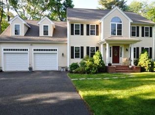 91 Hollis St, Weymouth, MA 02190