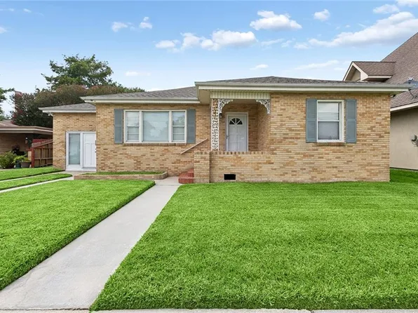 2316 Fazzio Rd, Chalmette, LA 70043