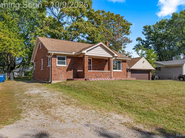 35408 Farragut Ave, Westland, MI 48186