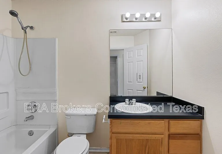 101 Ina Ct — Photo 17