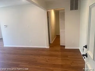 433 Fox Hills Dr S #5 — Photo 11