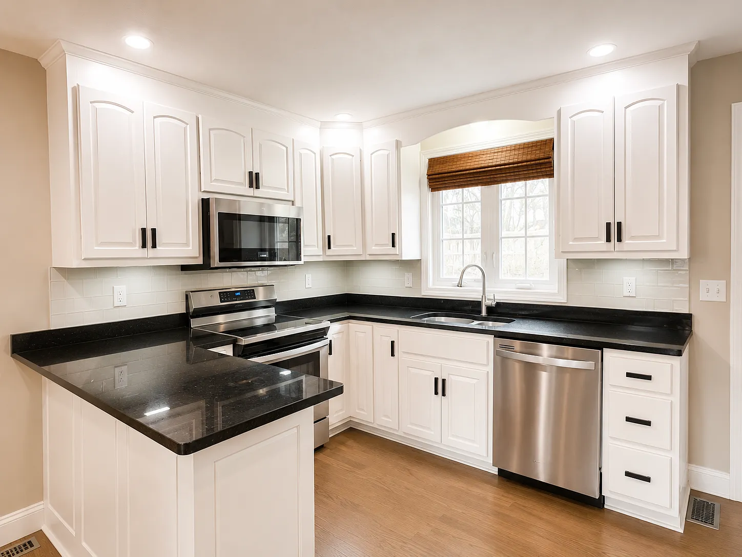 3 bed, 2.5 bath, 1414 sqft, $4,495 — Photo 3