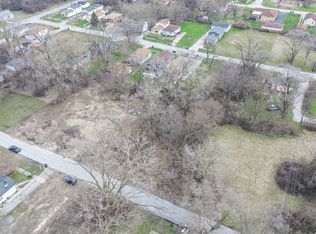 13435 S Lawndale Ave, Robbins, IL 60472