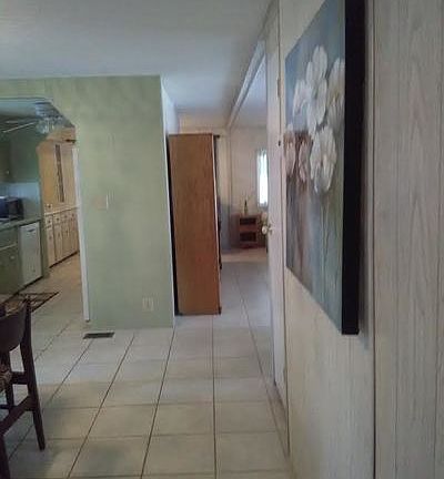 5th image of 4 Valencia Ln