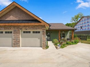 1055 Traders Walk, Johnson City, TN 37601