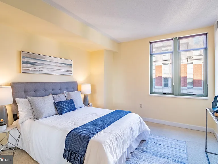 1150 K St NW #1008 — Photo 29