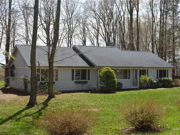 139 Wenachee Ln, Central City, PA 15926