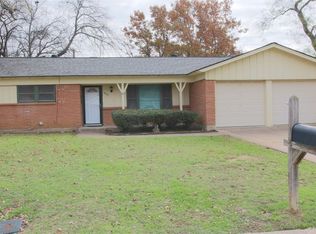 1928 Yucca Trl, Hurst, TX 76054