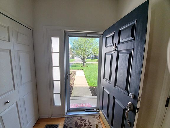 5th image of 183 W Norwell Ln