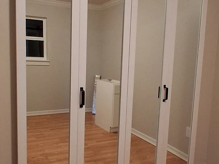 220 Oak St #103 — Photo 1