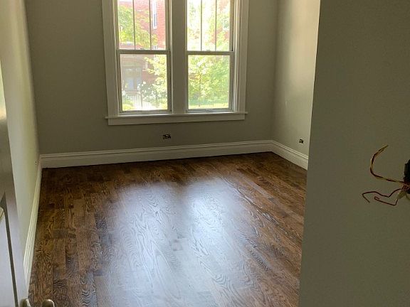 4th image of 2614 W Leland Ave #3