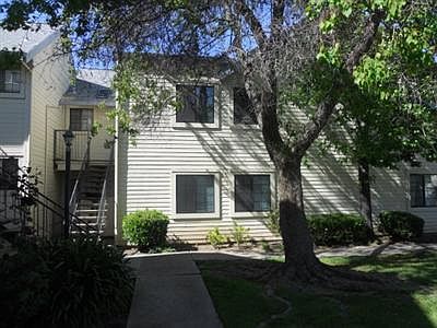 1st image of 7437 Auburn Oaks Ct Unit 4-D